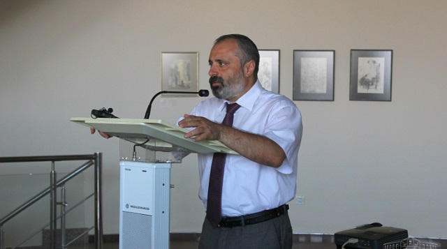 Давид Бабаян высоко оценил многолетнюю деятельность «Ай Дата» по защите интересов Республики Арцах, признанию Геноцида армян