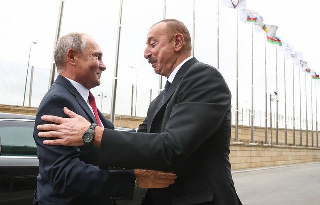 По просьбе Путина я не настаивал, чтобы Пашинян подписал документ в нашем присутствии. Алиев
