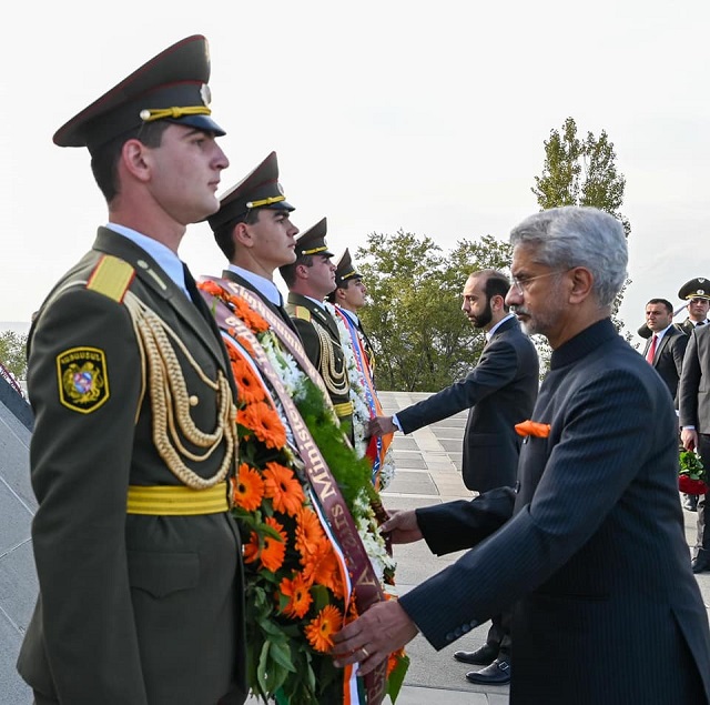 Министр иностранных дел Индии посетил Мемориал Геноцида армян