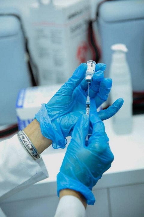 Ведутся переговоры о скорейшем импорте новой партии вакцины «Синофарм»