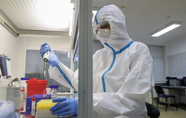 В России обнаружили единичные случаи нового варианта коронавируса AY.4.2. ТАСС