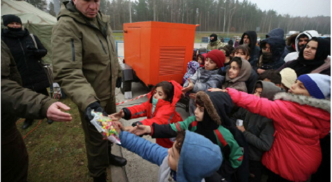 Врачи госпитализировали двух мигрантов с польско-белорусской границы. РИА Новости