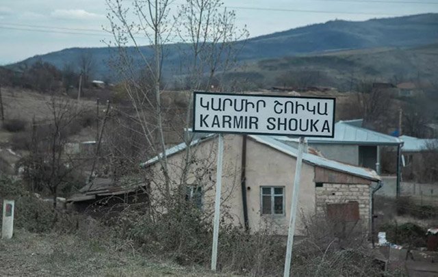 Противник открыл беспорядочный огонь в направлении посёлка Кармир Шука. Арцахпресс