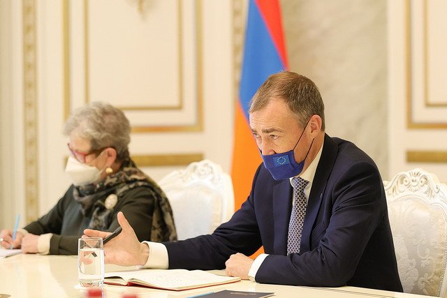 Тойво Клаар выразил обеспокоенность по поводу напряженности на армяно-азербайджанской границе