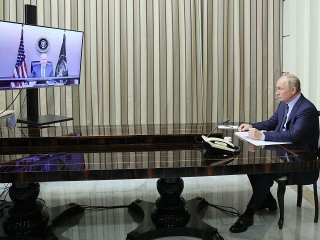 Песков объяснил, почему Путин назвал саммит с Байденом протокольным. РИА Новости