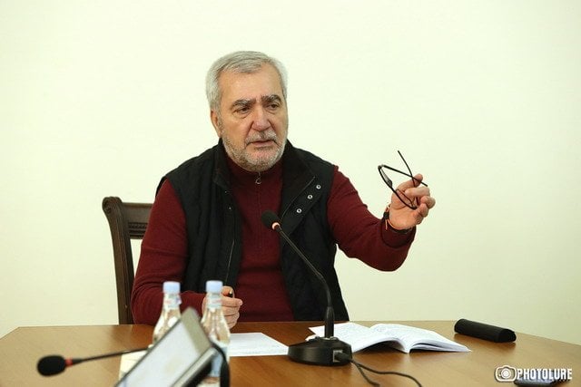 Андраника Кочаряна возмутил вопрос касающийся заявлений адвоката по поводу пленных