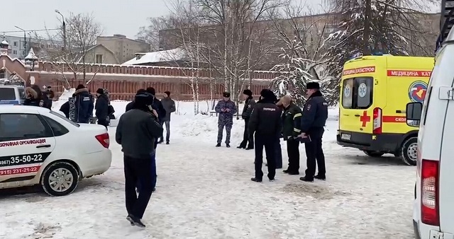 Напавший на православную гимназию в Серпухове умер от ран. РИА Новости