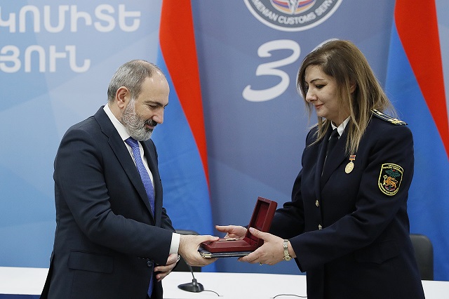 Нужно открыть новую страницу стратегической трансформации Таможенной службы: премьер-министр принял участие в мероприятии, посвященном 30-летию Таможенной службы Армении
