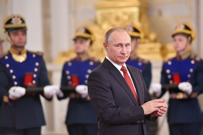 Путин предложил украинским военным взять власть в свои руки. РИА Новости