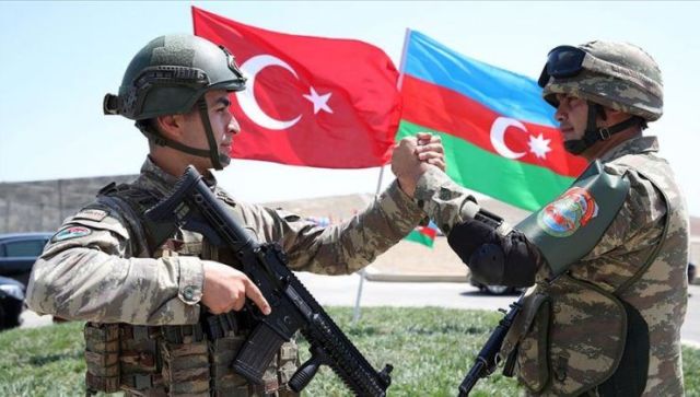 Турция обучает недавно созданные подразделения «komando» азербайджанской армии
