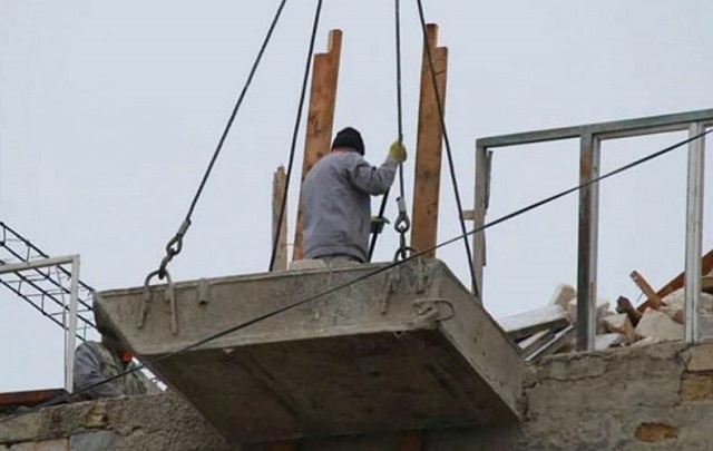 В результате войны в Мартакертском районе пострадало 524 здания: Ведутся восстановительные работы