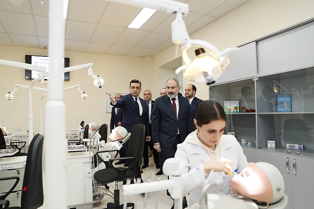 Премьер-министр Пашинян в ЕГМУ принял участие в открытии научно-образовательного центра фундаментальных исследований мозга “КОБРЕЙН”