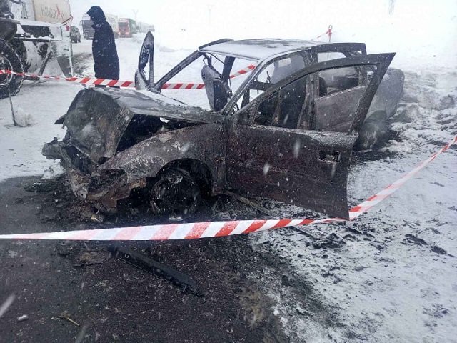 Трагическая авария на автодороге Ашоцк-Гюмри. Один из военнослужащих погранвойск СНБ погиб, трое ранены