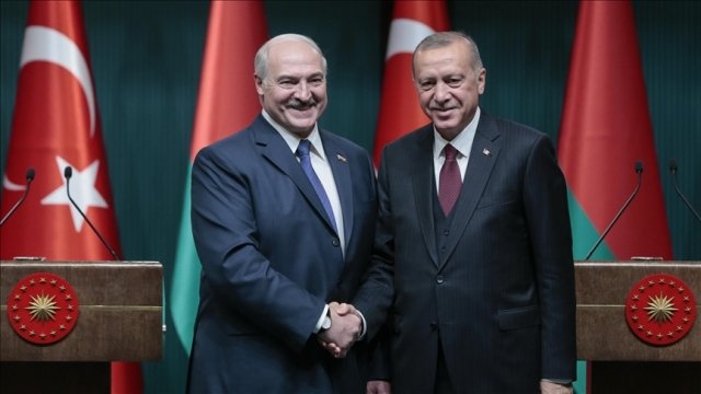 Эрдоган и Лукашенко обсудили ситуацию на Украине