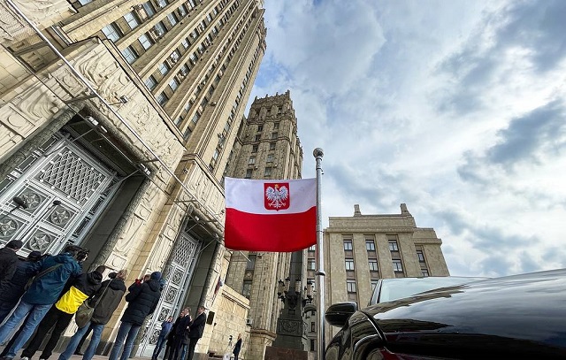 Россия высылает 45 польских дипломатов. ТАСС