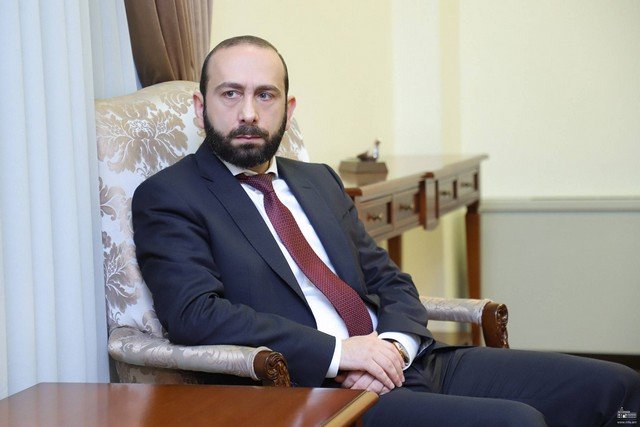 МИД РА обеспокоено тем, что российские миротворцы не пропустили в Нагорный Карабах группу депутатов НС РА