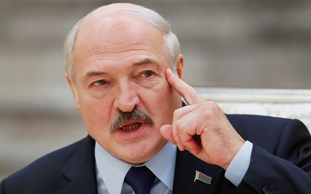 Лукашенко заявил, что российско-украинских переговоров не может быть без Белоруссии. ТАСС