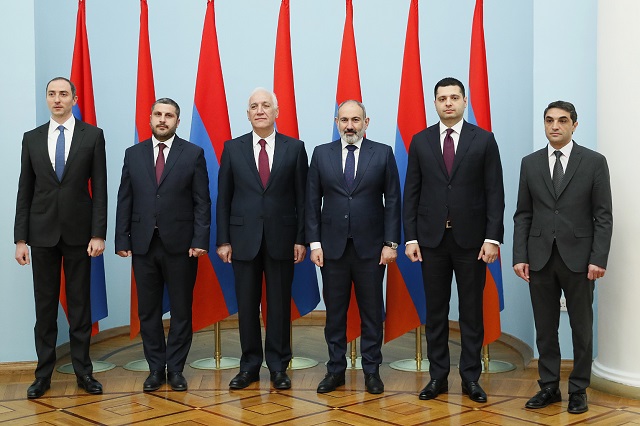 Состоялась церемония присяги вице-премьера и нескольких министров Республики Армения