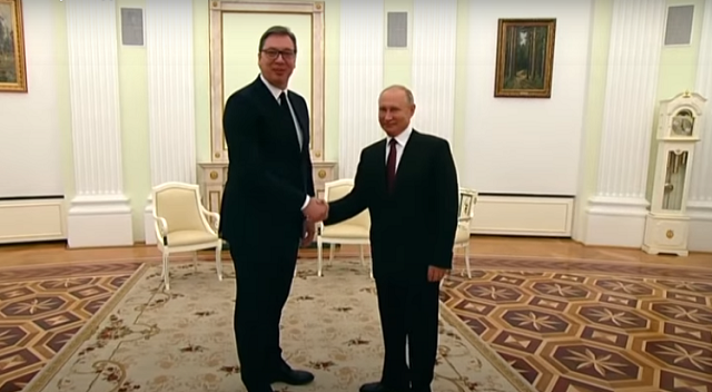 Россия обещает Сербии дешёвый газ. Euronews