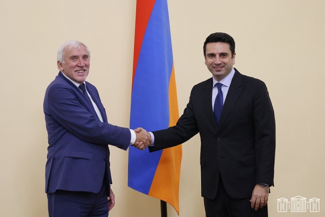 Председатель НС подчеркнул важность пребывания в Армении чешских партнеров, занимающихся проблемами СМИ
