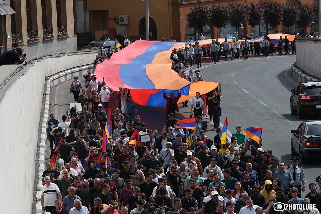 Шествия из 4 символических мест Армении входят в Ереван․ Ишхан Сагателян (фото)