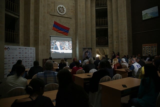 В Ереване прошёл показ документального фильма о маршале авиации Сергее Худякове  