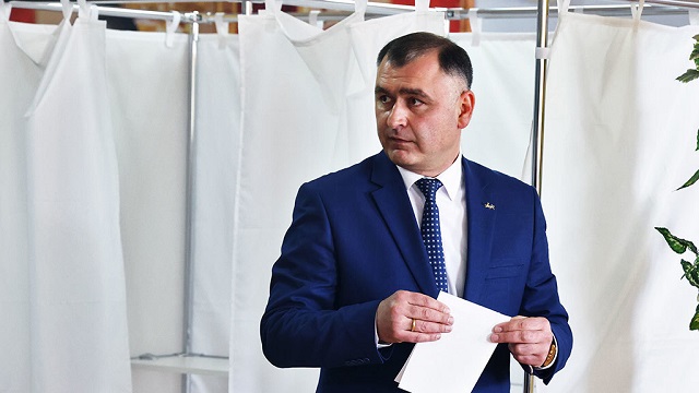 Глава Южной Осетии приостановил указ о референдуме о присоединении к России. РИА Новости