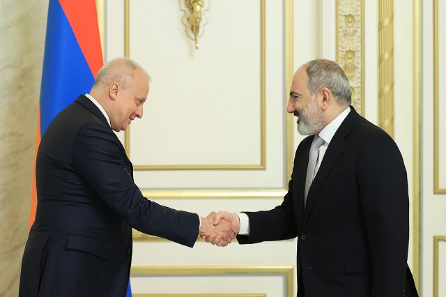 Пашинян и Копыркин обсудили вопросы повестки армяно-российского сотрудничества, урегулирования нагорно-карабахского конфликта и происходящие в регионе Южного Кавказа процессы
