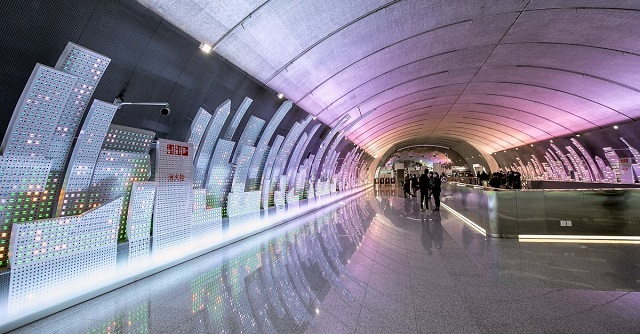 В Шанхае метро прекратило работу из-за вспышки COVID-19 в городе. РИА Новости