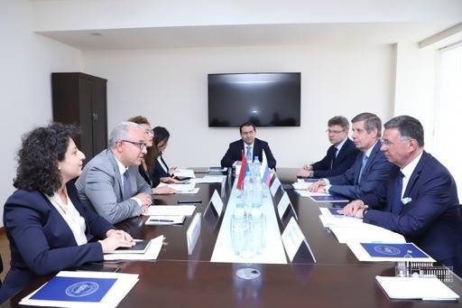 В ходе армяно-российских межмидовских консультаций был обсужден широкий круг актуальных тем, касающихся взаимодействия в рамках ЕАЭС и ОДКБ, сотрудничества в формате СНГ
