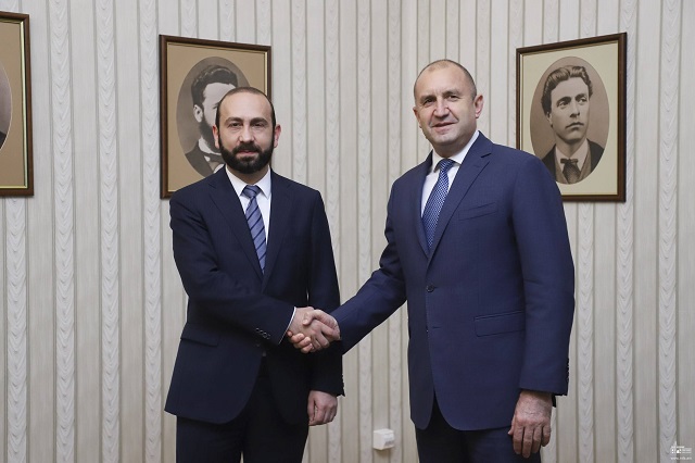 Арарат Мирзоян и Румен Радев коснулись перспектив развития армяно-болгарских отношений