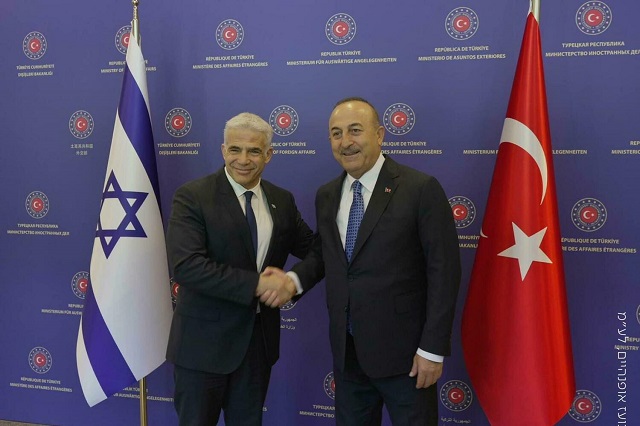 Израиль и Турция рассчитывают в скором времени завершить процесс возвращения послов. ТАСС