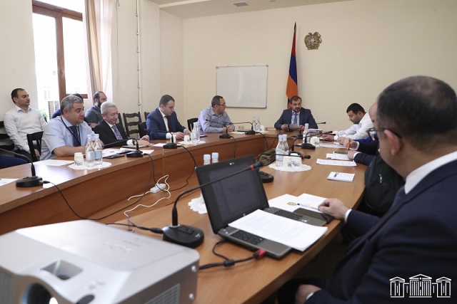 Обсуждено исполнение госбюджета РА за первый квартал 2022 г.