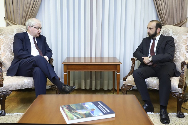 Арарат Мирзоян и Игорь Ховаев обсудили широкий круг вопросов, касающихся урегулирования отношений между Арменией и Азербайджаном, а также нагорно-карабахского конфликта