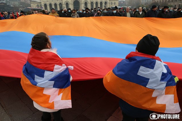 Как преодолеть пропасть «армяне Армении – карабахцы»