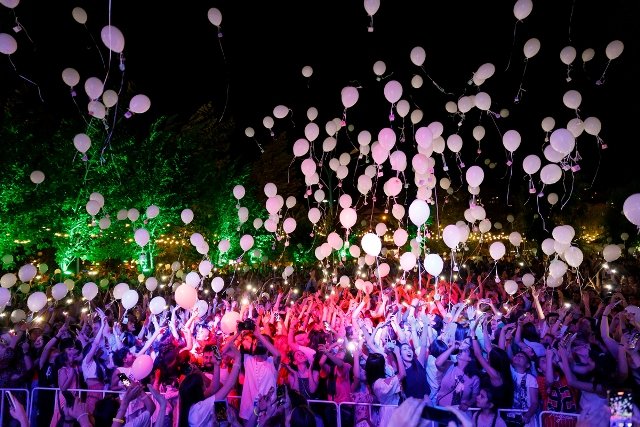 Воздушные шары с мечтами — в небе Еревана