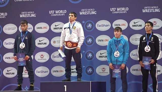 Гаспар Тертерян — чемпион мира по греко-римской борьбе до 17-и лет, Арарат Вардересян — бронзовый призер