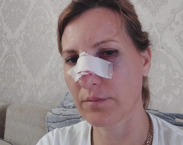 В Казахстане журналистка Олеся Вертинская подверглась угрозам, избиению