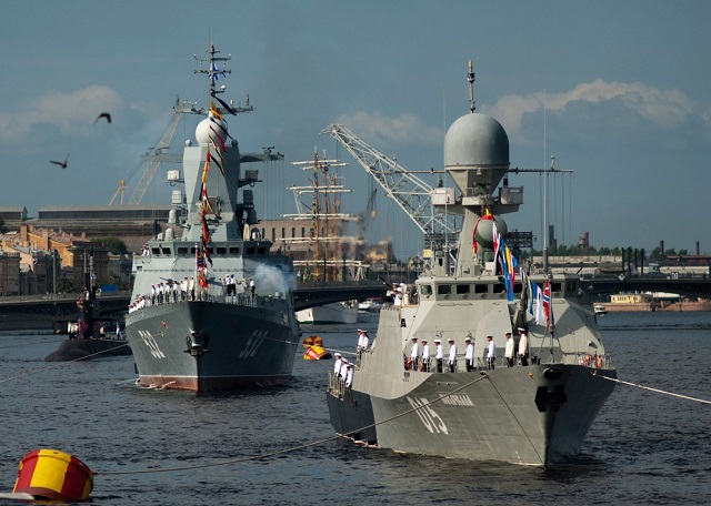 В Санкт-Петербурге началось празднование Дня Военно-морского флота