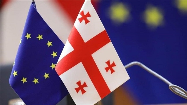 Еврокомиссия перенесла оценку готовности Грузии к статусу кандидата на 2023 год вместо 2022. JAMnews