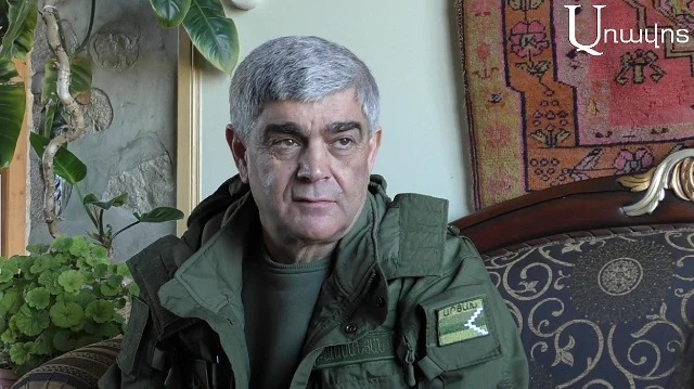 Виталий Баласанян посетил Бердзор вместе с азербайджанскими официальными лицами и российскими командирами