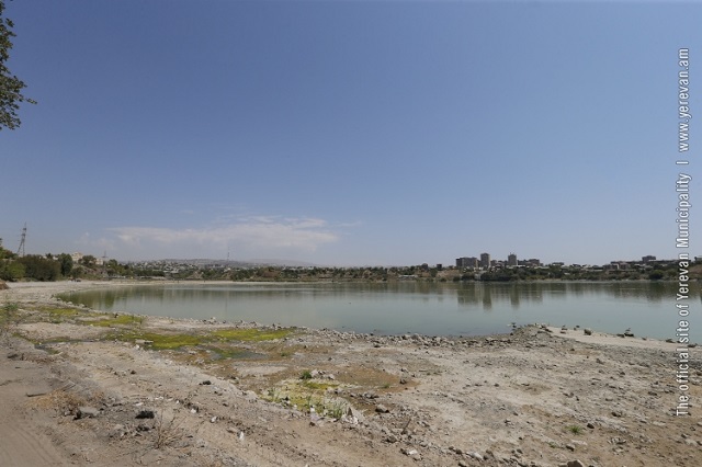 На территории Ереванского озера продолжается строительство зоны отдыха
