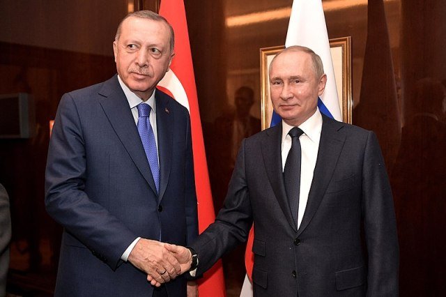Турция обратилась за помощью к России