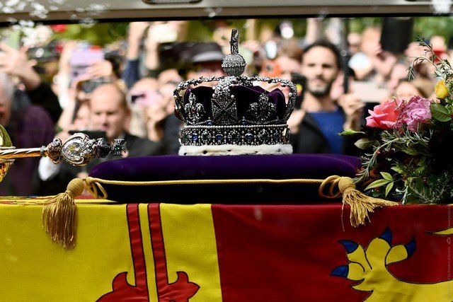 Президент РА присутствовал на церемонии государственных похорон королевы Елизаветы II