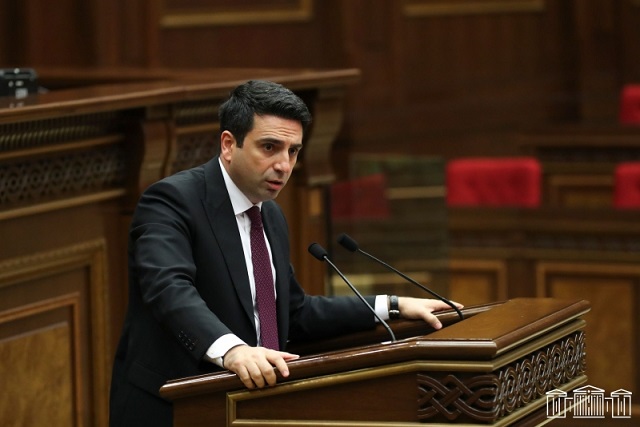 Ален Симонян – оппозиции: «Весьма жаль, что даже в этой ситуации вы не в состоянии служить интересам Армении»