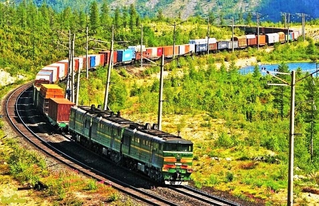 Железнодорожный транзит грузов через Иран побил рекорд. ИРНА