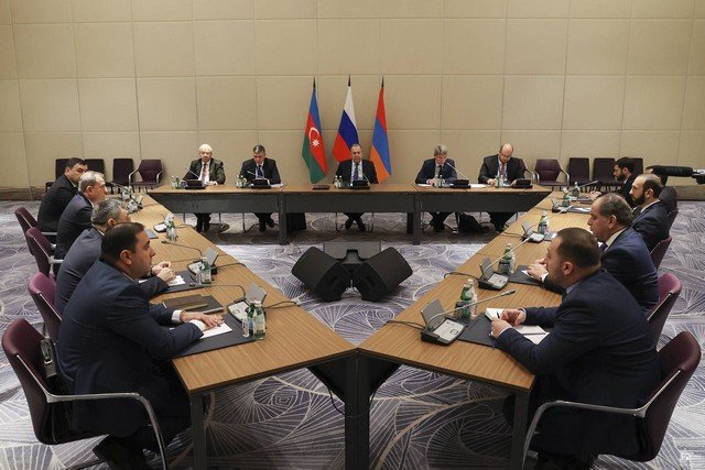 В Астане состоялась встреча министров иностранных дел Армении, России и Азербайджана