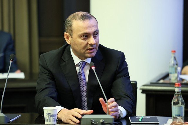 Секретарь Совбеза рассказал о военных преступлениях, совершенных вооруженными силами Азербайджана
