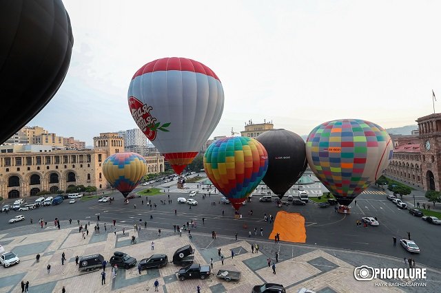 «Открывай Армению с небес» — международный авиационный фестиваль в фотосерии