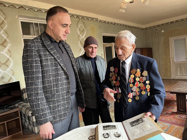 Ветеран Великой Отечественной войны Агван Погосян отмечает 100-летие